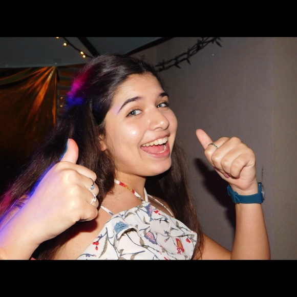 Meet your Posher, Emma - Picture 1 of 1